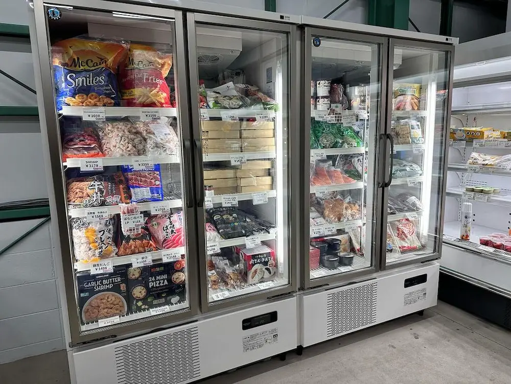 京都のコストコ再販店COSチョコの冷凍品の品揃え