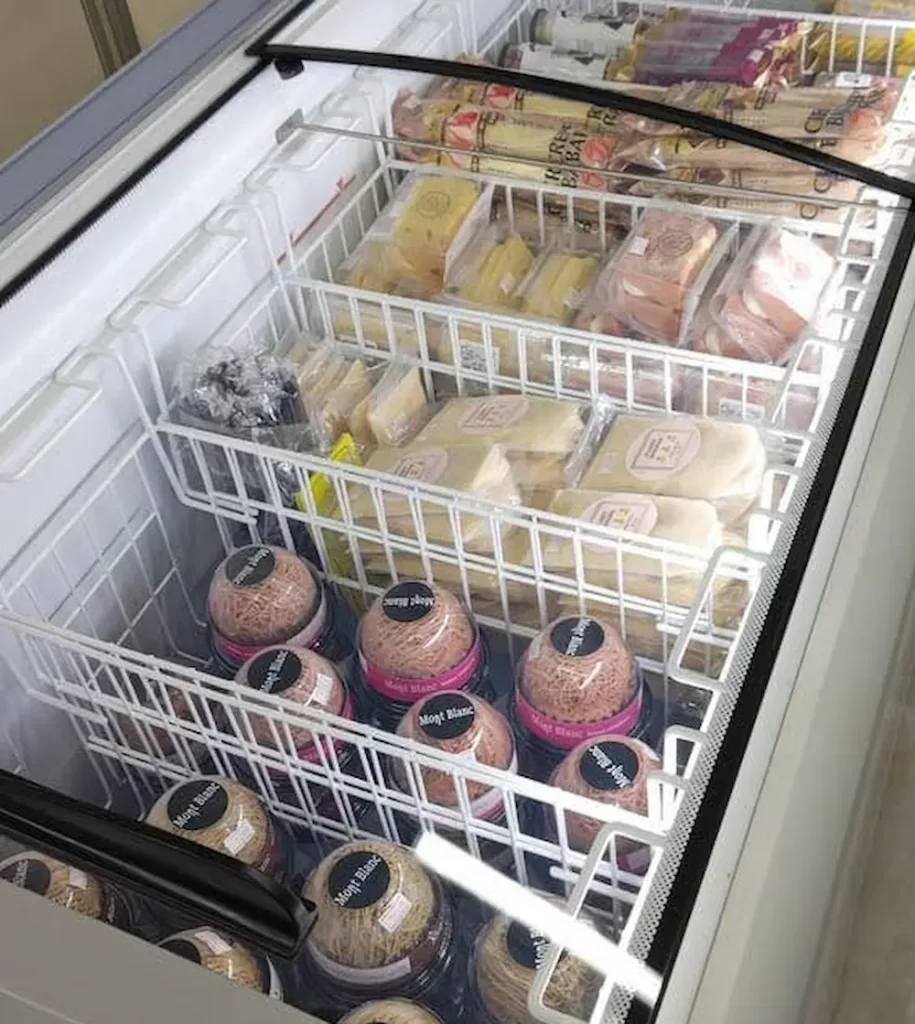 千葉県八街市のコストコ再販店cogmart（コグマート）の冷凍食品の品揃え