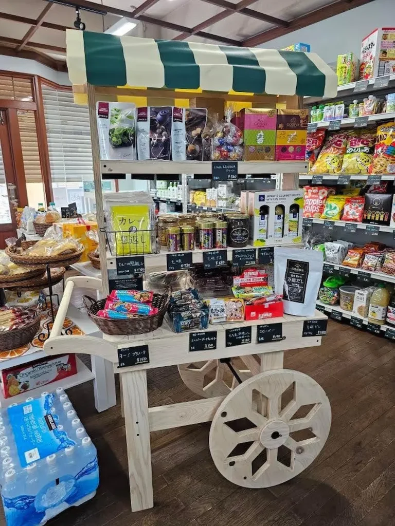 茨木市舟木町のコストコ再販店ちびこす＆SELECTのお菓子の品揃え