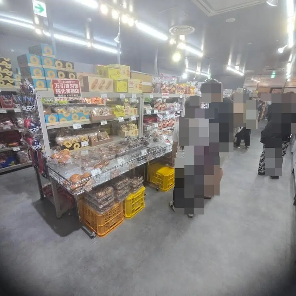 コストラボ サザンスカイタワー八王子店のベーカリーの品揃え